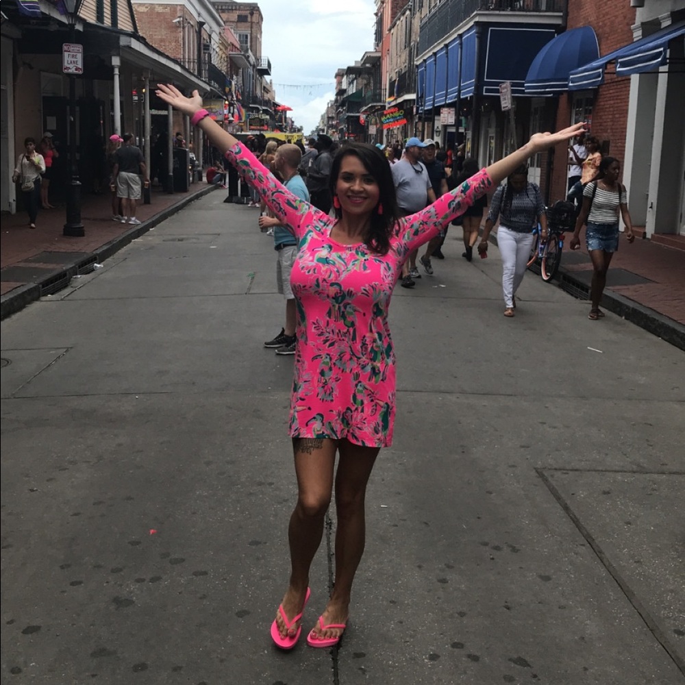 Lilly Pulitzer - Picture 2 of 3